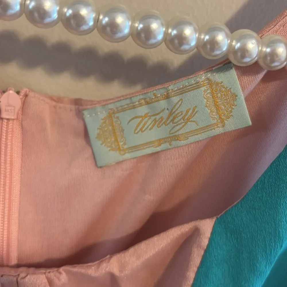 Tinley Colorblock Sleeveless Dress size small - Picture 4 of 7